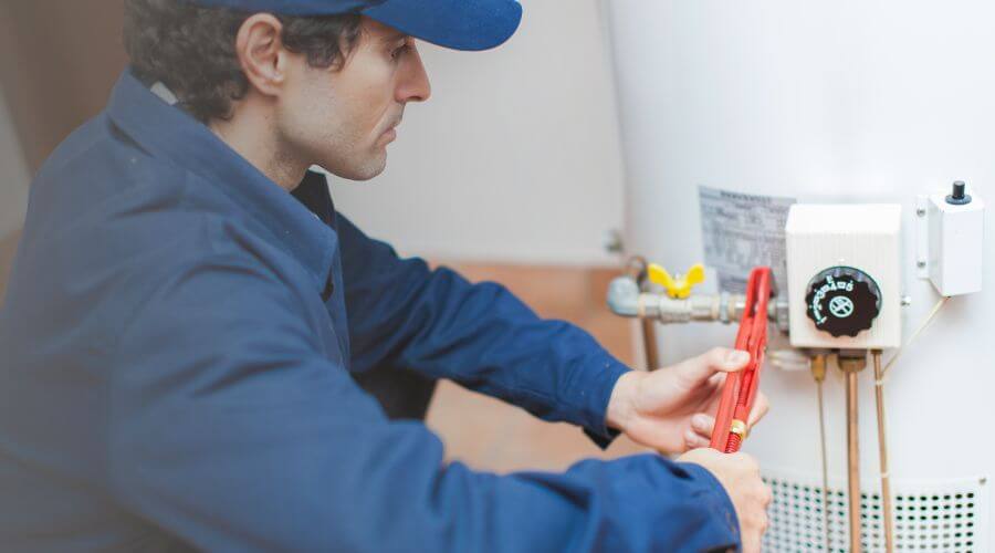 Local expert plumbing services in Smithton, MO